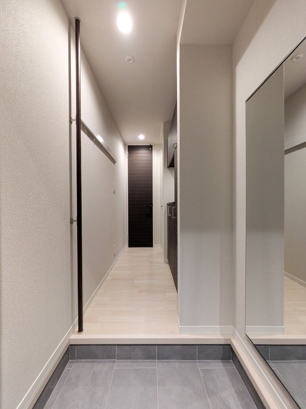 玄関はこんな感じです。