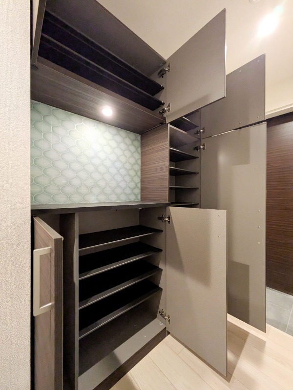 シューズボックスも完備。