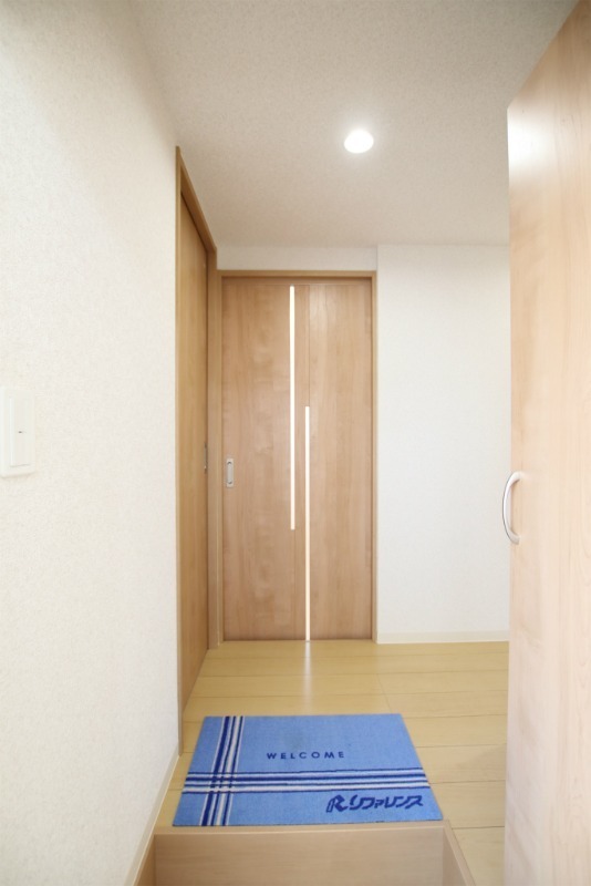 玄関はこんな感じです。