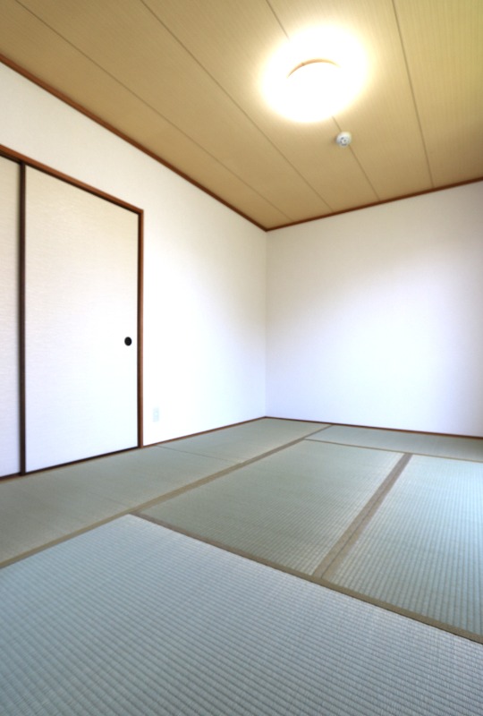 暖かみのある和室です
