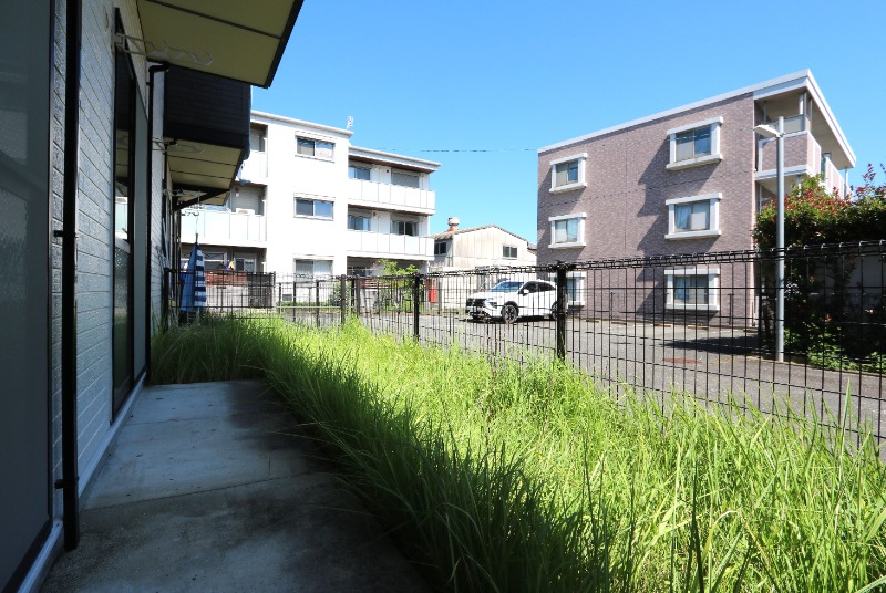 日当たりの良いバルコニーです