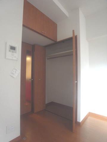 荷物が多くても安心な収納スペース