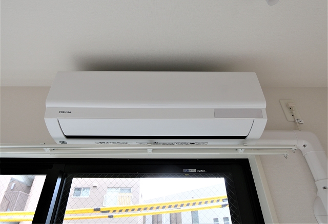 年中快適なエアコン付き