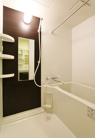 オシャレな浴室空間です