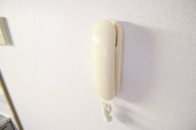 インターホンで安心です