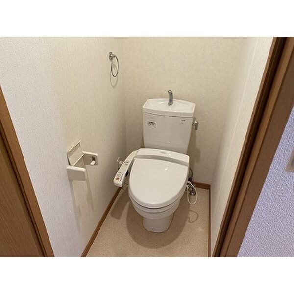 嬉しい温水洗浄便座付き