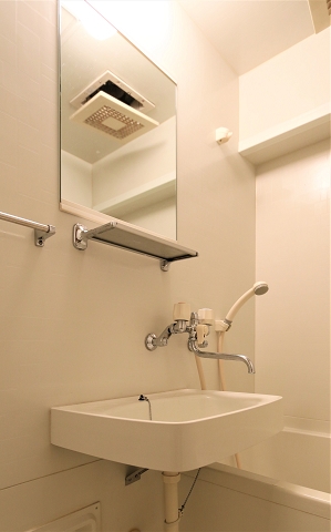 洗面台もございます