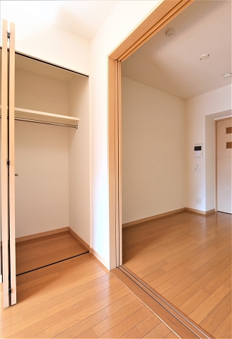 収納も広くスッキリ収納かないます