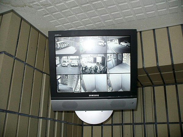 防犯カメラ付きで安心。