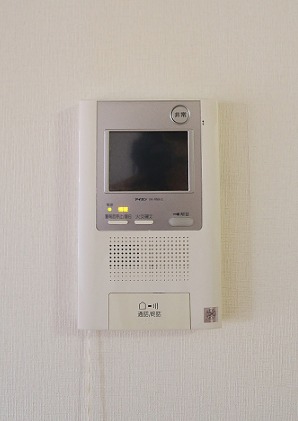 インターホン付きで安心ですね
