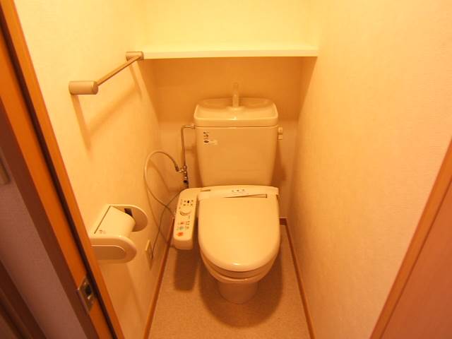 もちろんウォシュレット付き