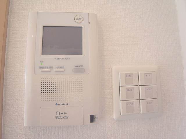 モニタ付インターホンです