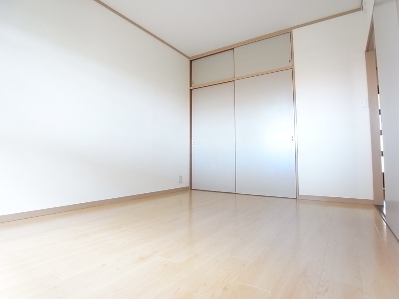 明るく日当たりの良いお部屋です