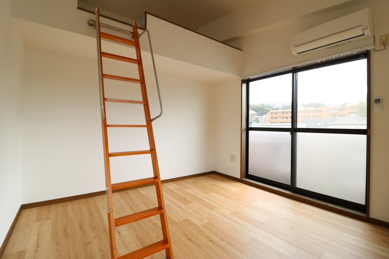 広々7帖越えの洋室です