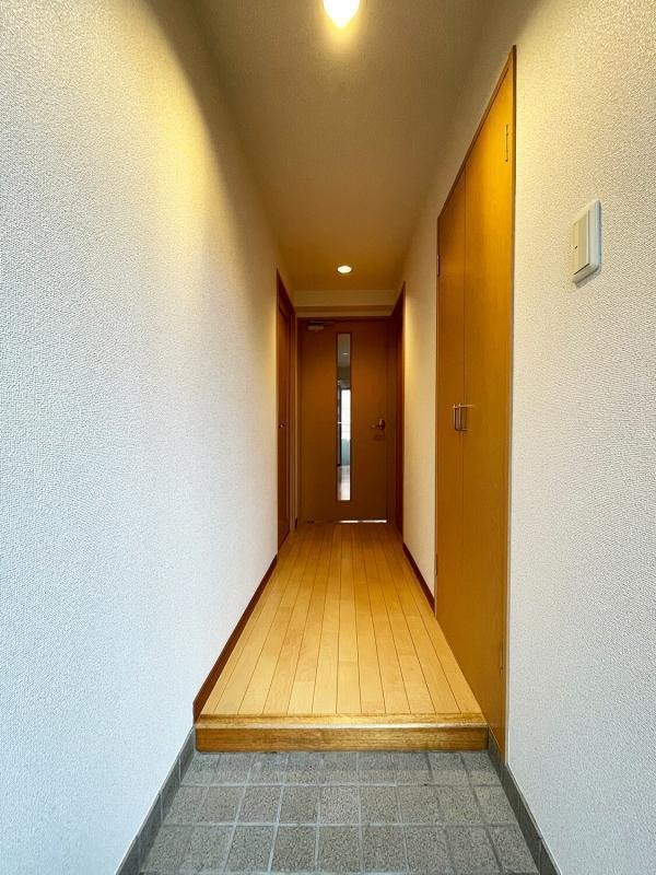 玄関はこんな感じです。