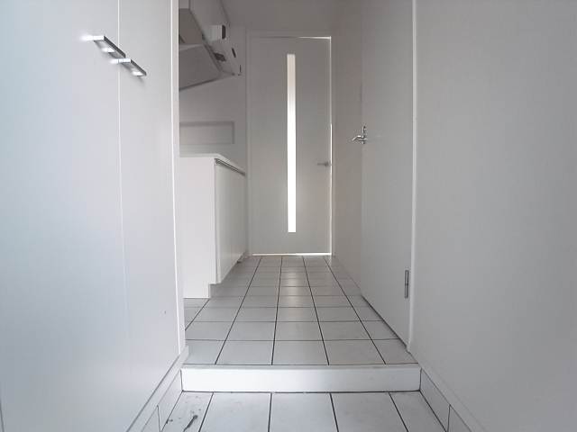 白基調で清潔感があります。