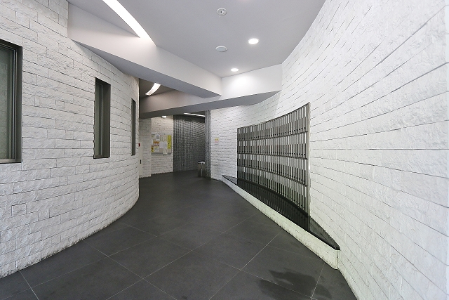 オシャレなエントランスですね