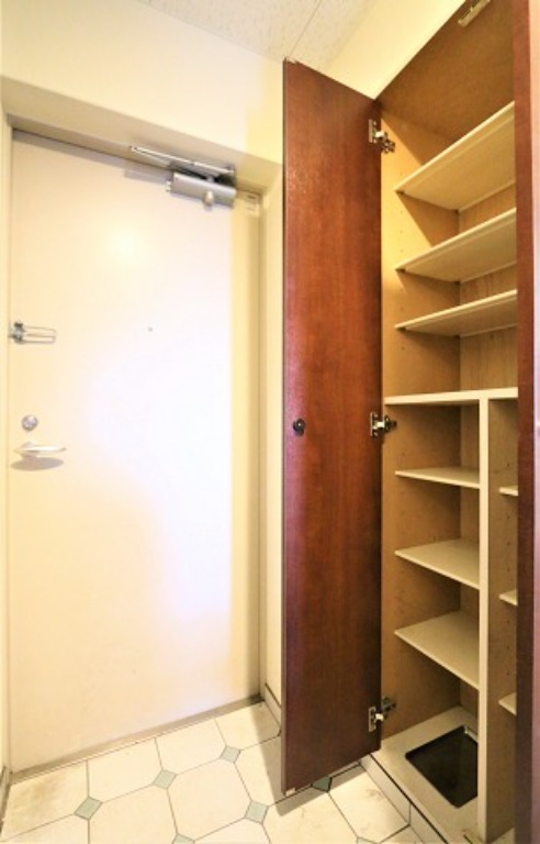 シューズボックスも完備。