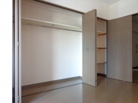 広々クローゼット