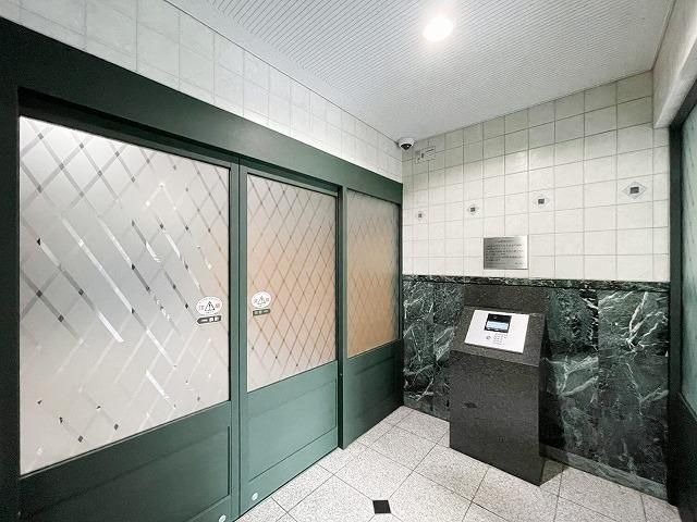 キレイなエントランス