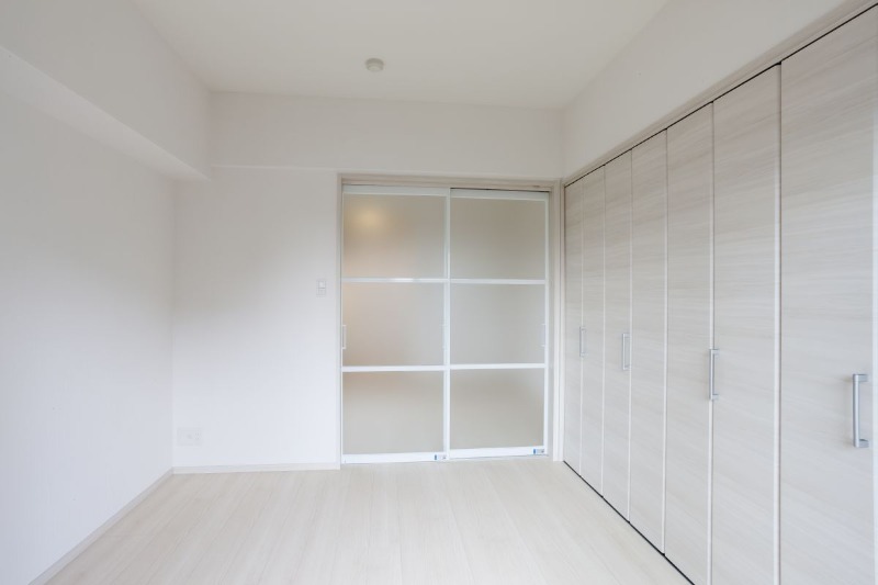 こちらは寝室にいかがでしょうか