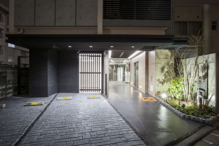 カッコいいエントランス