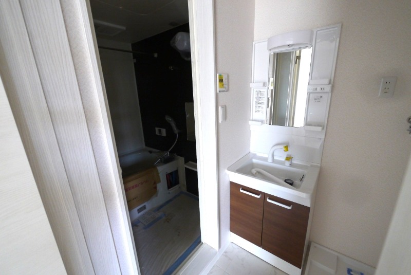 お出かけ前の身支度はこちらでバッチリです