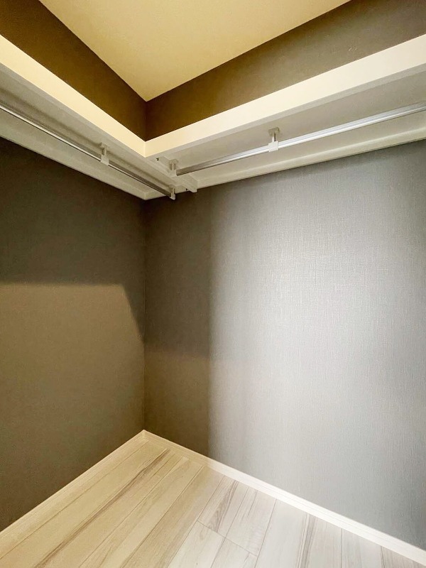 お洋服が多い方でも楽々収納できます