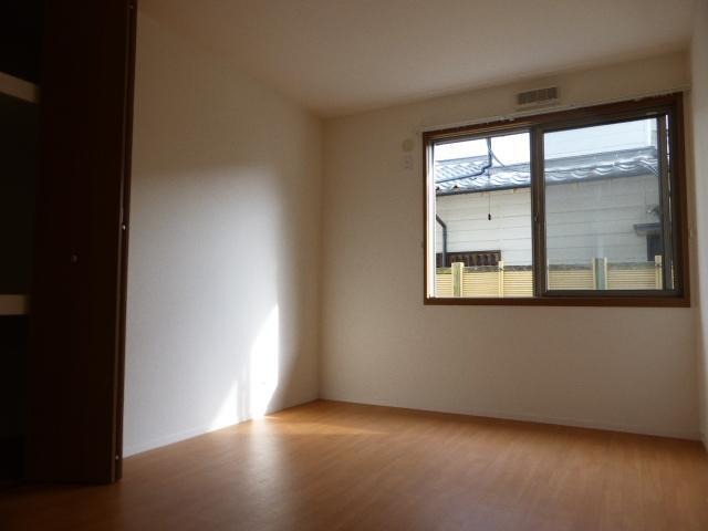 広々リビングでゆったりくつろげます