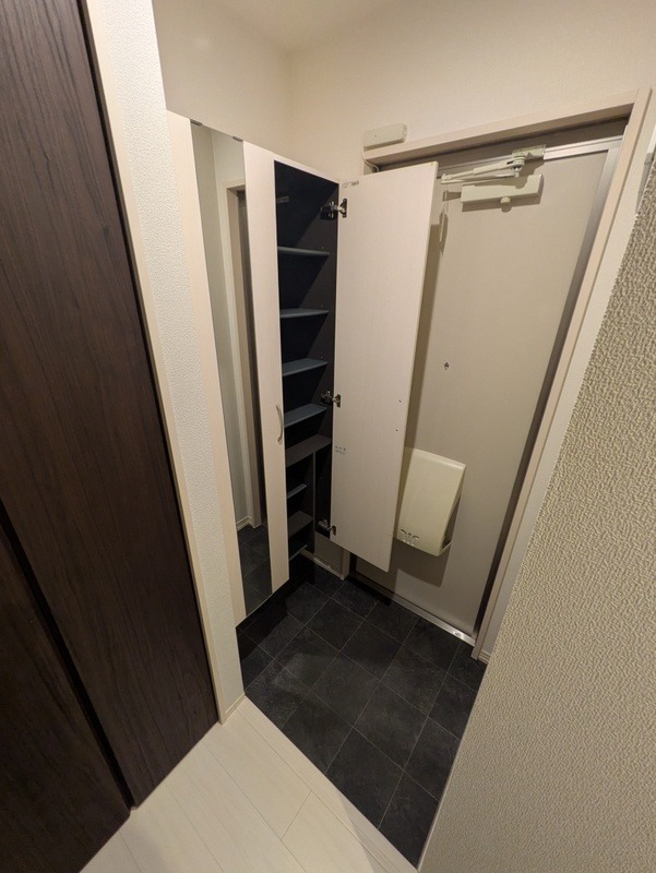 玄関も十分な広さです