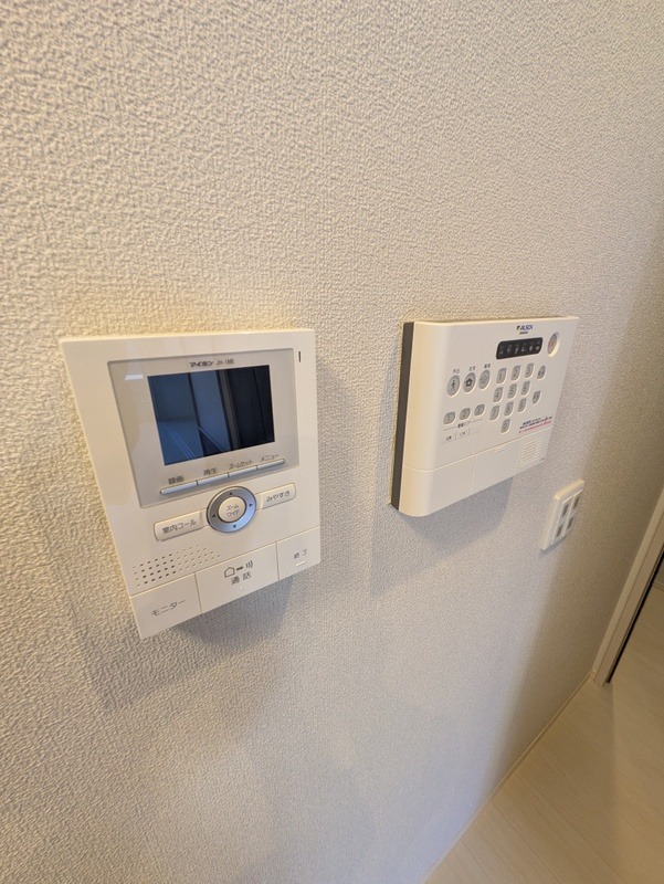 安心のモニターフォンです