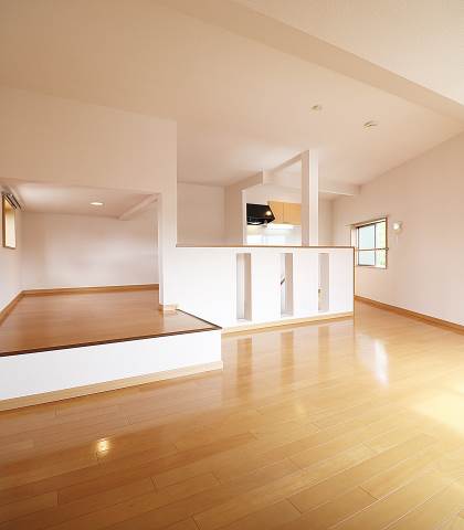 ロフトスペースも有効的に使えるお部屋です