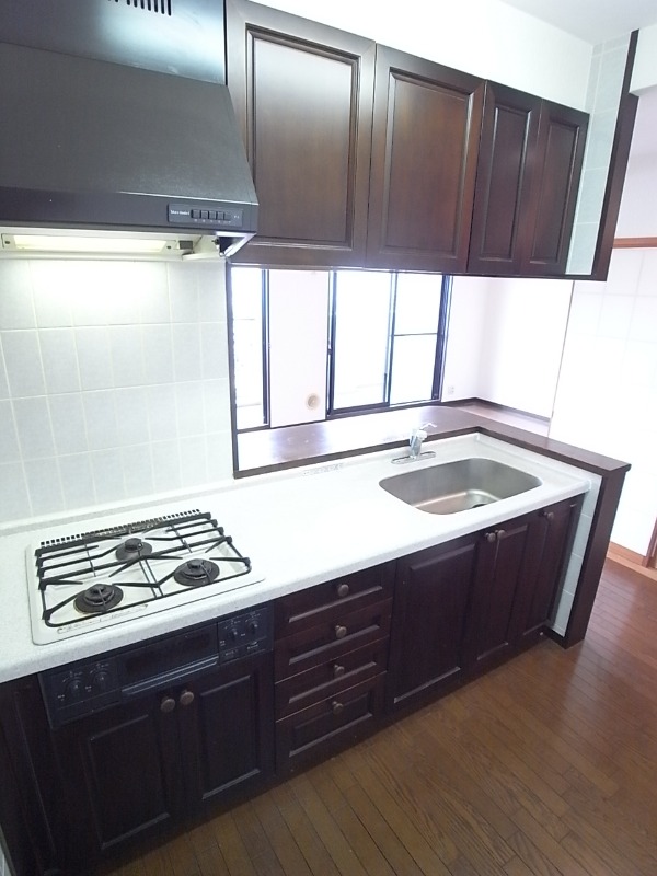 おしゃれなキッチンです。