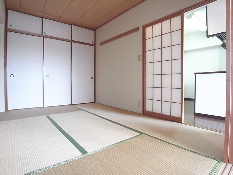 子供部屋にいかがでしょうか。