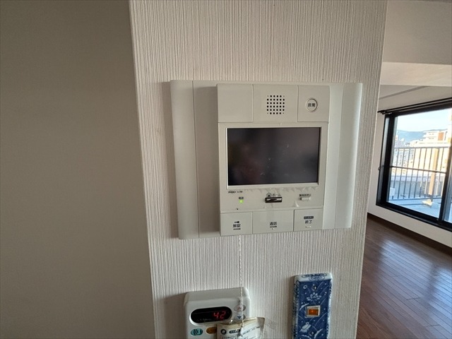 外の様子も見れ安心。