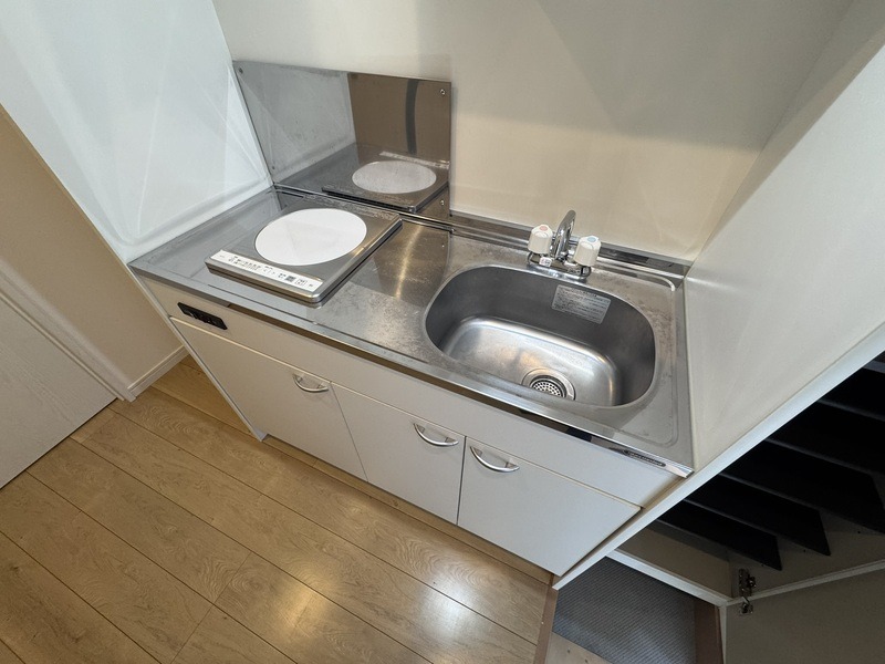 一口コンロ備え付きです