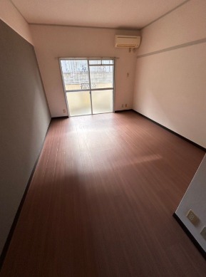 広々10帖越えのお部屋です