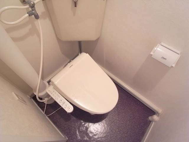 温水洗浄便座付きです