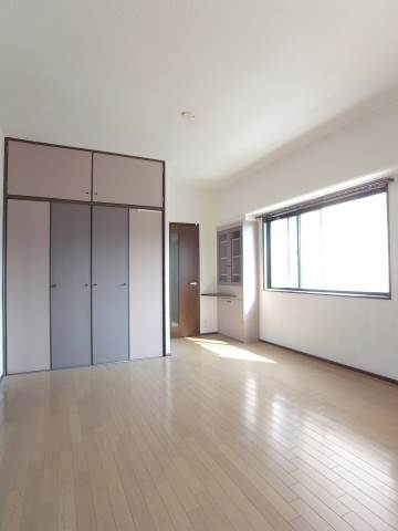 広々としたお部屋です