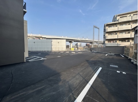 敷地内駐車場です