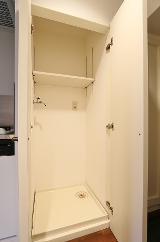 室内洗濯機置き場完備