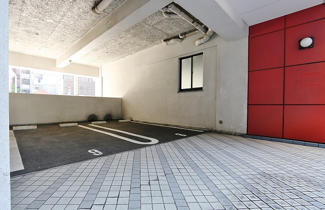 敷地内駐車場あります