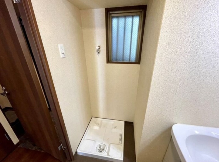 室内洗濯機置き場完備！