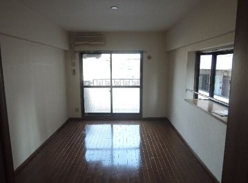 エアコンもついています