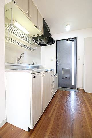 キッチンスペースたくさんあります。