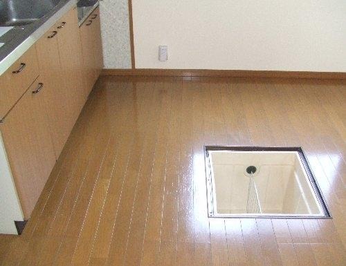 床下収納完備。