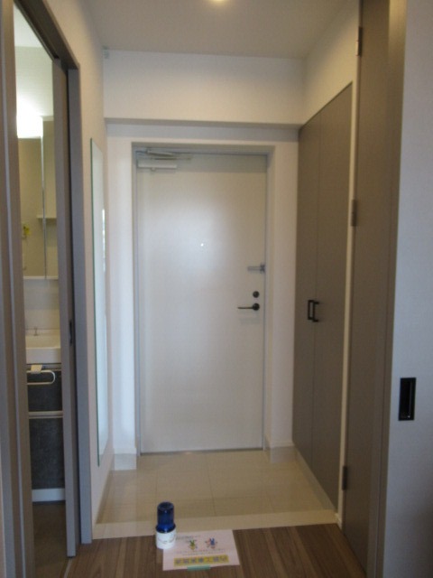 玄関も十分な広さです