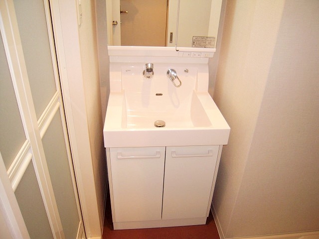 お出かけ前の身支度はこちらで