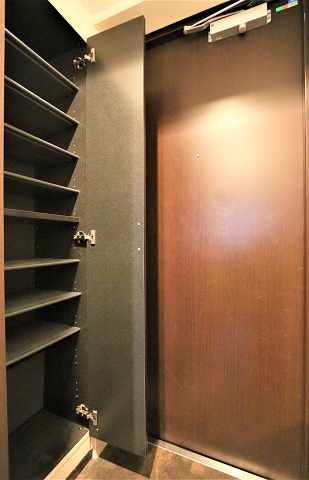 シューズボックスもたっぷり収納できます