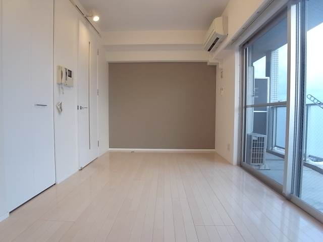 家具のレイアウトが想像しやすいです。